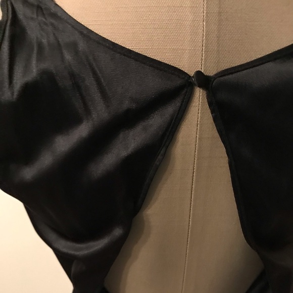 Stunning Lejaby Black Lace Camisole - Picture 3 of 4